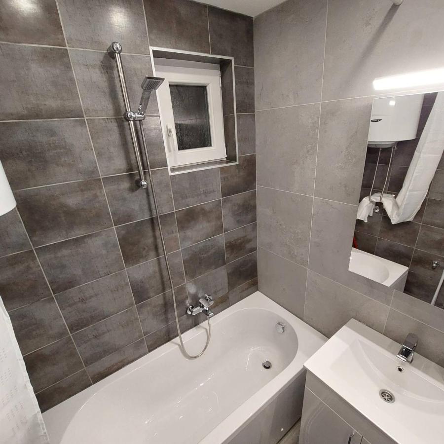 Apartman Lux Jelena Surčin Exteriér fotografie