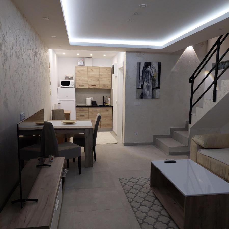 Apartman Lux Jelena Surčin Exteriér fotografie